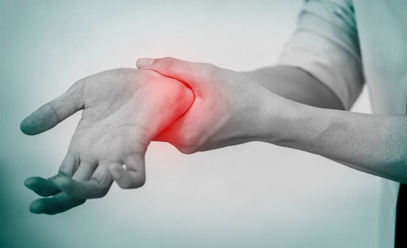 pain resulting from arthrosis of the wrist joint